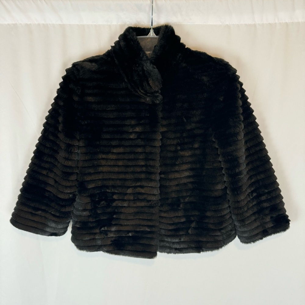 Express Women’s Faux Fur Formal Black Crop Jacket Coat 3/4 Sleeve Size S